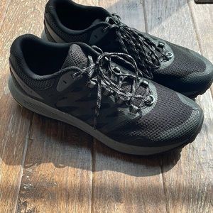 Merrell Nova